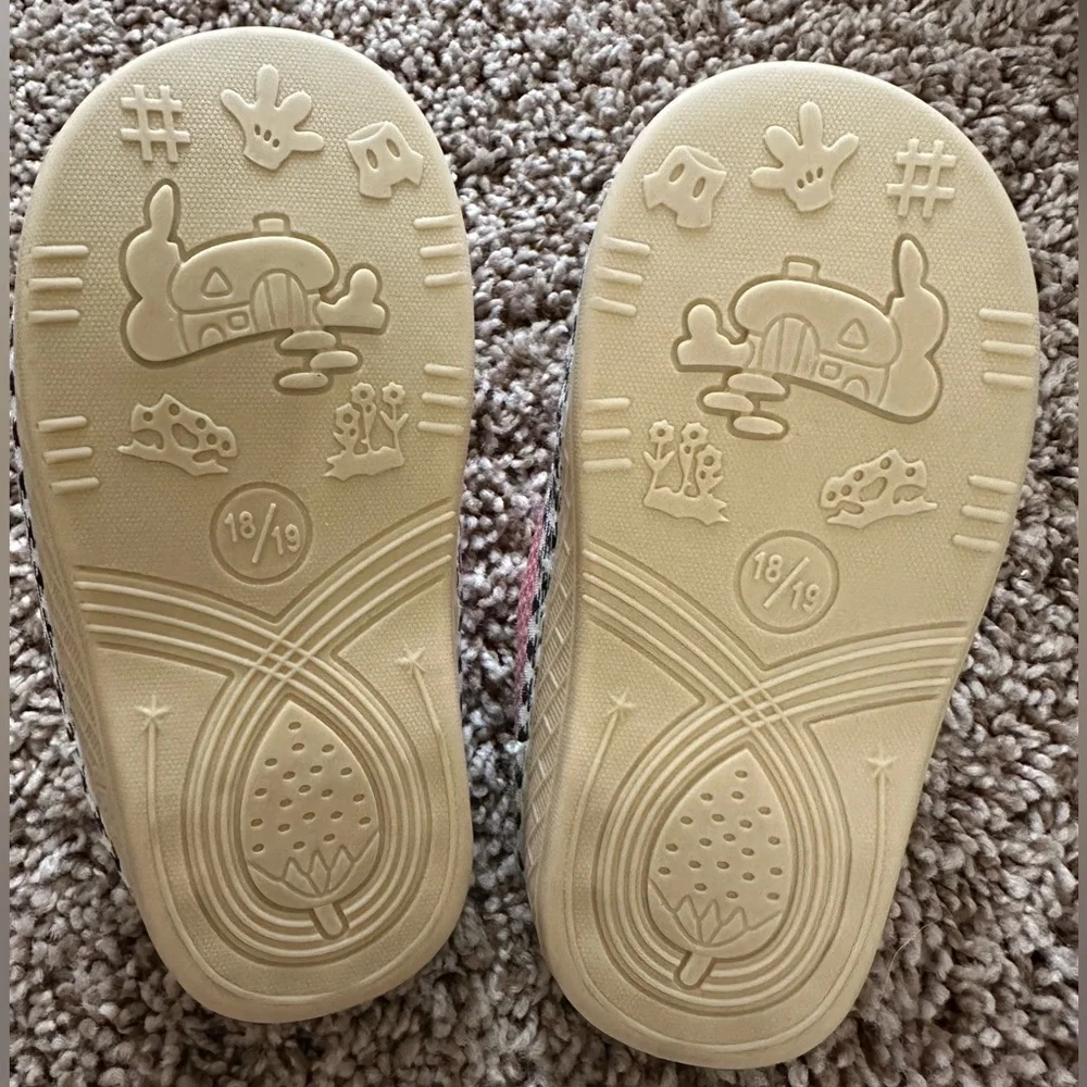Toddler Bunny House Slippers – Pink & Gray – Size 18/19 EU (approx U.S. 3 - 4 T)